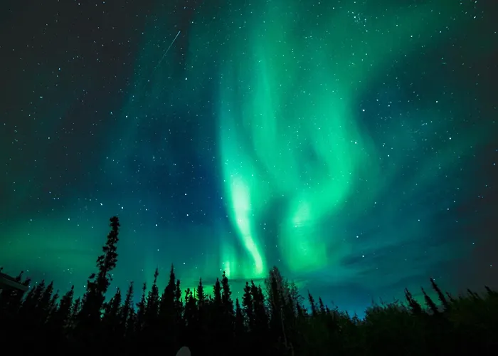 Aurora Viewing Deck And Peaceful Retreat